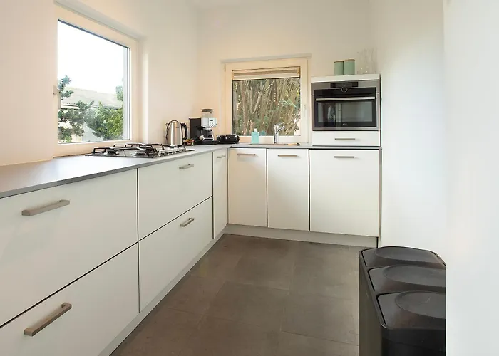 住宿加早餐酒店 New! Nightglow Residency